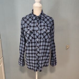 Wrangler Long sleeve Buttondown Flannel Blue & Black Plaid Shirt Pearl Snap